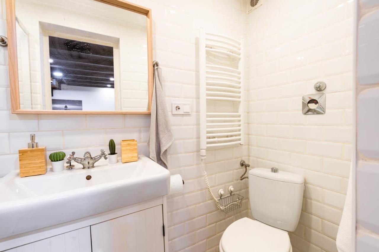 Modern Stylish Apartment @ Superb Central Location Budapest Luaran gambar