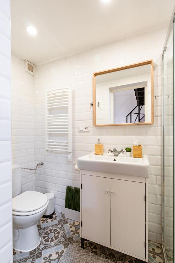 Modern Stylish Apartment @ Superb Central Location Budapest Luaran gambar