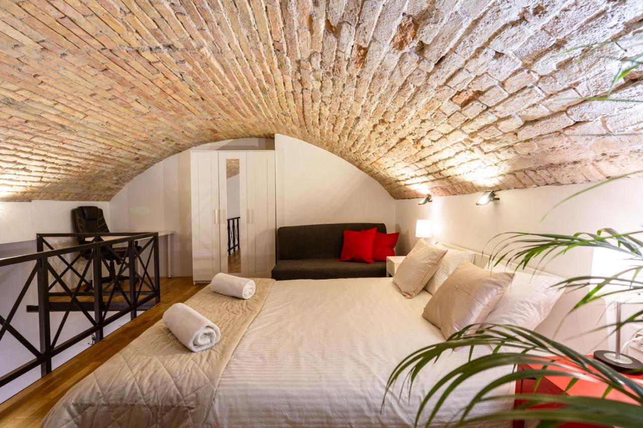 Modern Stylish Apartment @ Superb Central Location Budapest Luaran gambar