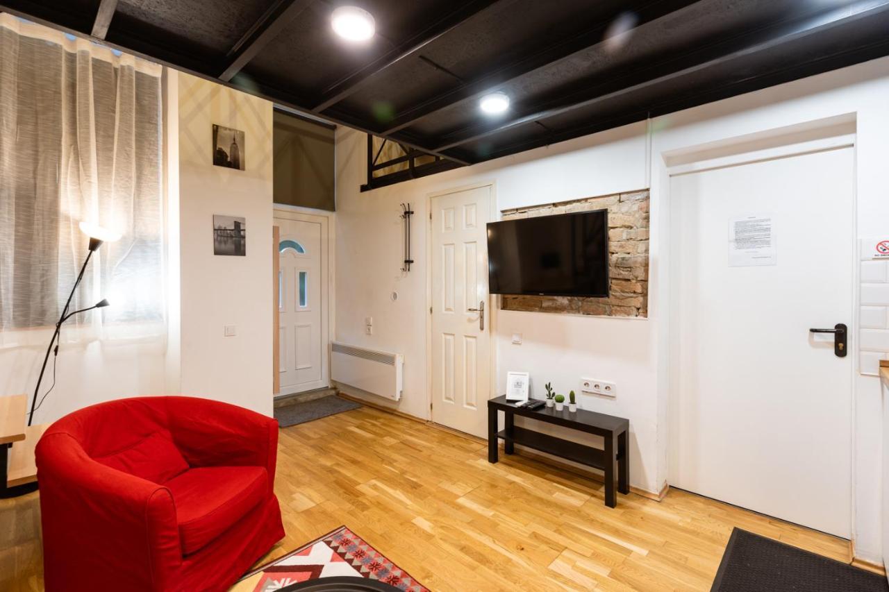 Modern Stylish Apartment @ Superb Central Location Budapest Luaran gambar