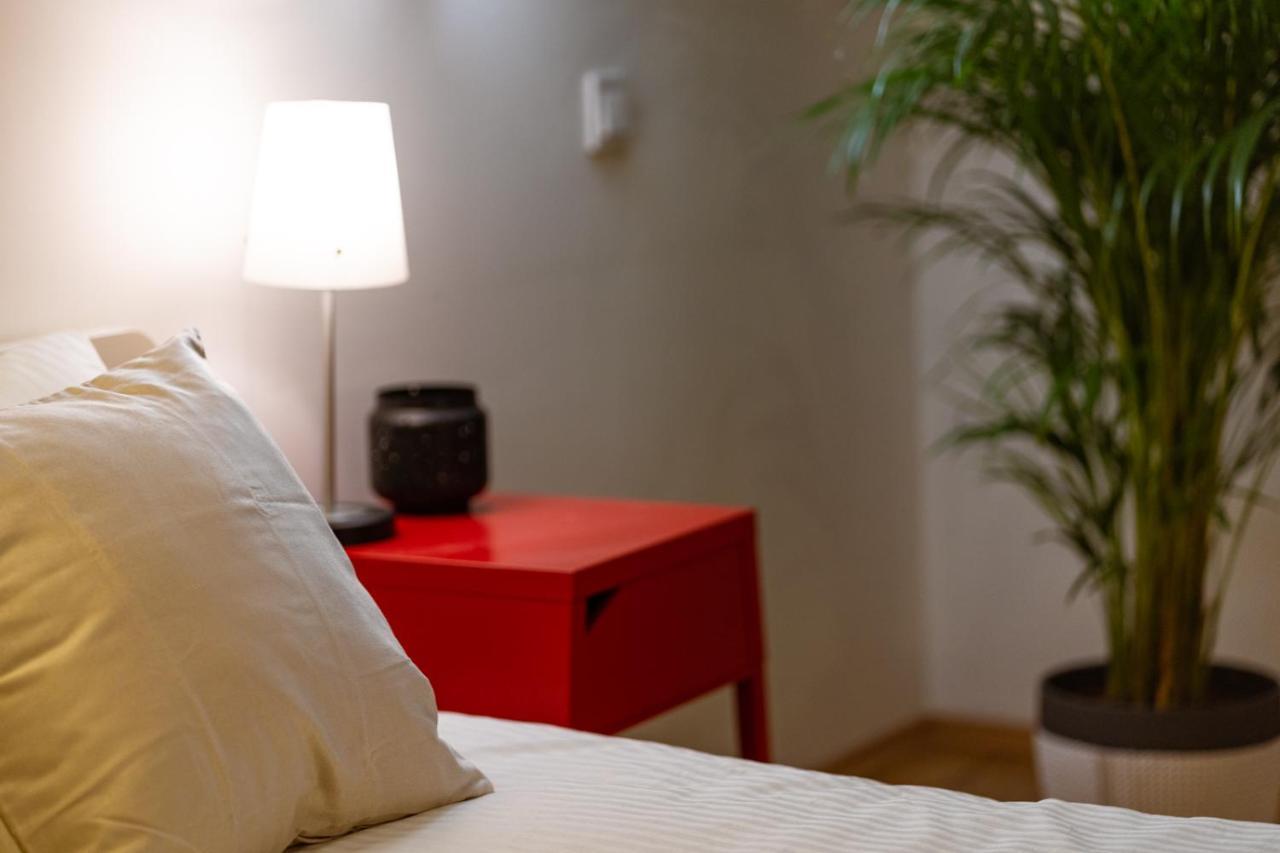 Modern Stylish Apartment @ Superb Central Location Budapest Luaran gambar